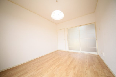 【洋室】 | アーバイン大越A棟 | 洋室（2）