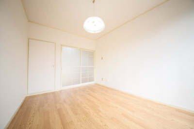 【洋室】 | アーバイン大越A棟 | 洋室（4）