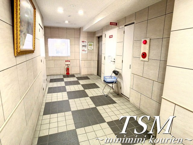 Ｍ’プラザ 香里弐番館のエントランス