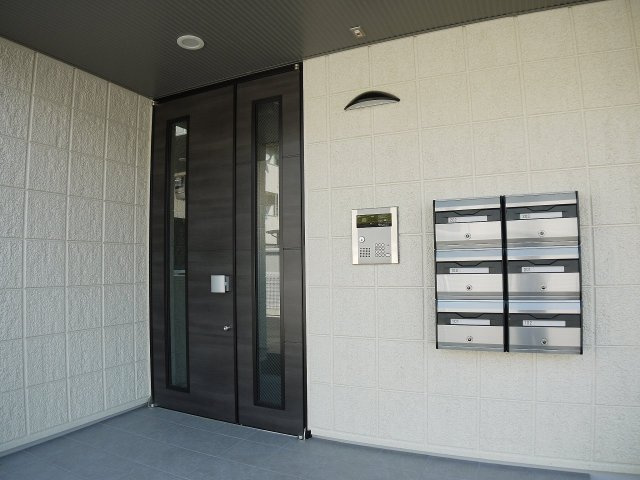 【エントランス】