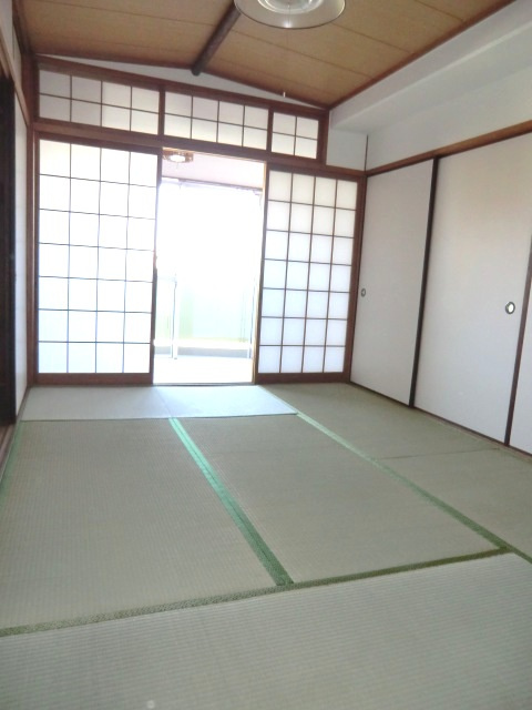 エバービューハイツの寝室