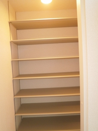 クレインヒルズの収納