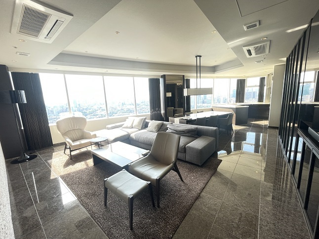 港区六本木７丁目の賃貸マンションのその他|リビング・家具家電付・リフォーム前