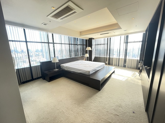 港区六本木７丁目の賃貸マンションのその他|洋室・家具家電付・リフォーム前