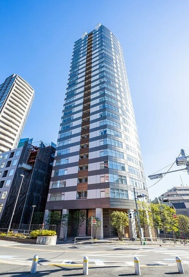 港区六本木７丁目の賃貸マンションの外観