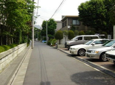 【周辺】 | エンバシーコート | 前面道路