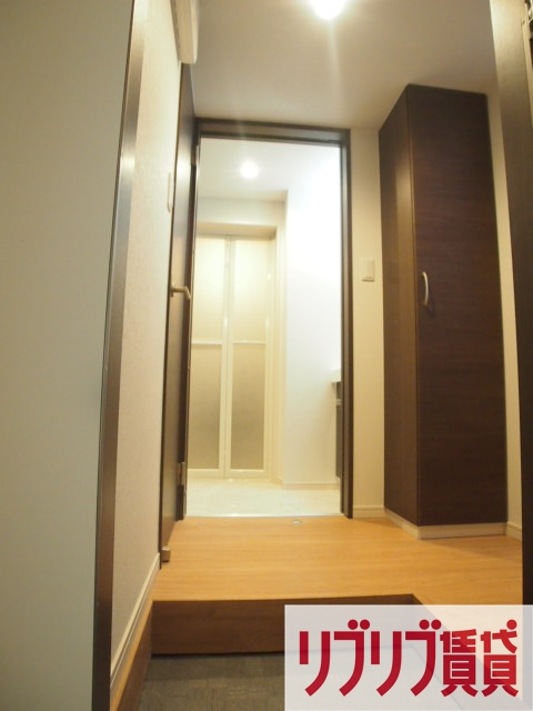 GRANDTIC EAST CHIBA(グランティックイーストチバ)の玄関