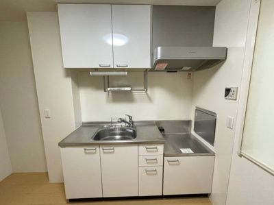 【キッチン】 | ロイヤルガーデン永田 D棟