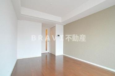 プライムアーバン御堂筋本町　BRAVI不動産の居間・リビング|【プライムアーバン御堂筋本町】おしゃれな居間です