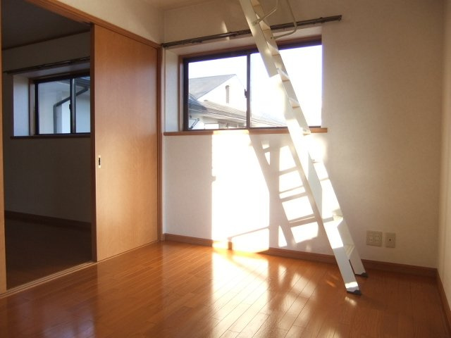 カーサ・OGIの洋室