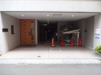 【エントランス】 | プレシャス
