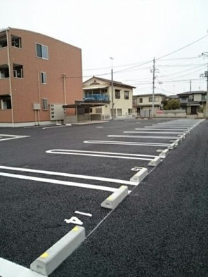 【駐車場】 | フレスカＡ