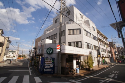 【外観】 | ニューハーモニーセンタービル