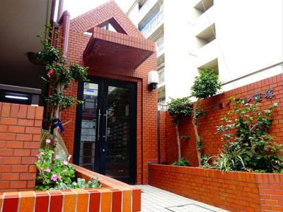 【エントランス】 | ジョイフル笹塚