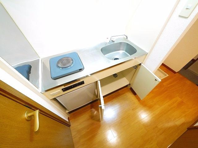 グリーンヒルズ・Fのキッチン|使いやすいキッチンです