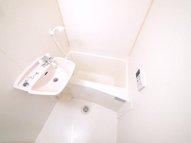 グリーンヒルズ・Fの浴室|きれいなお風呂です
