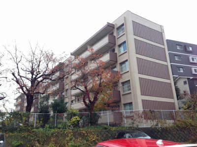 【外観】 | 長尾住宅２号棟 | 東急田園都市線「溝の口」駅よりバス７分「森林公園前」停歩２分！