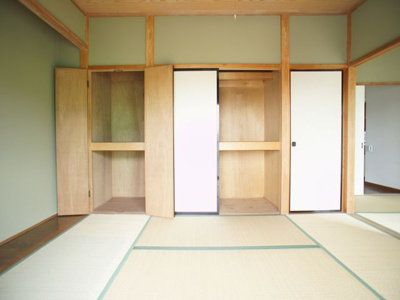 【子供部屋】 | グリーンガーデンNo.6 | 充溢収納付きです♪