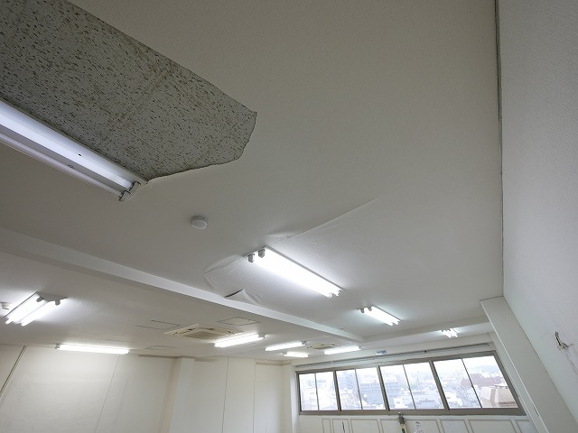 正木ビルの内装