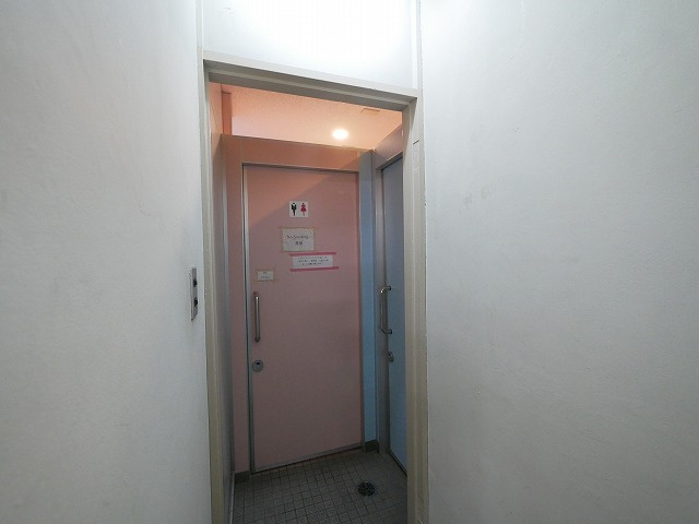 正木ビルのトイレ