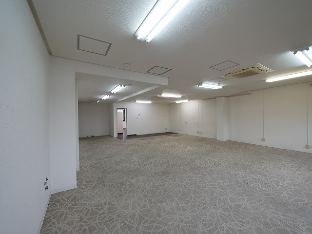 正木ビルの内装