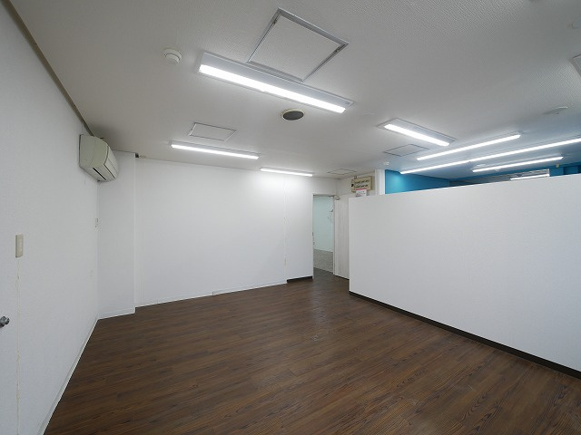 正木ビルの内装