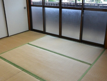 【寝室】