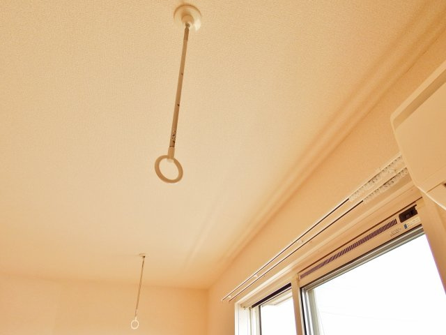 ESTRONDEの設備|室内物干し付き♪