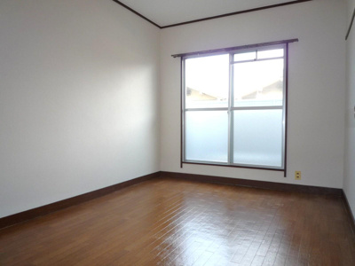 【洋室】 | メゾン唐崎