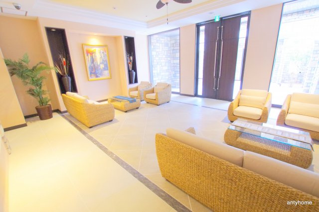 レオングラン新大阪レジデンス　仲介手数料無料のロビー