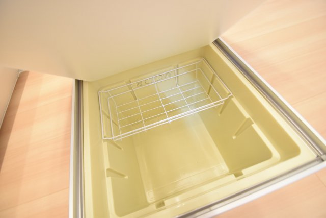 リヴェールＢのキッチン|床下収納