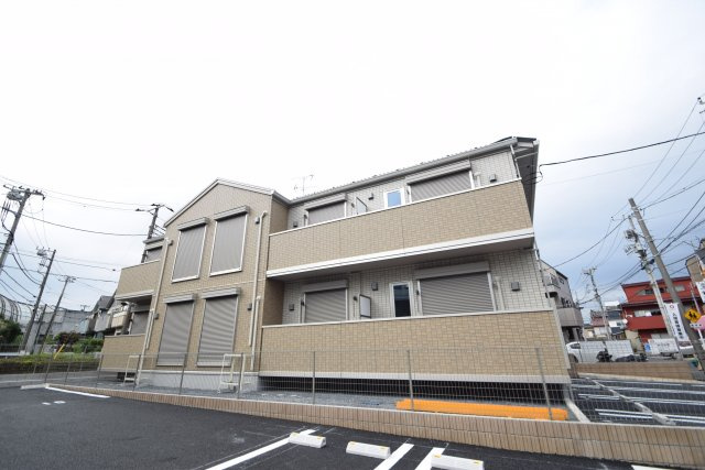 リヴェールＢの外観