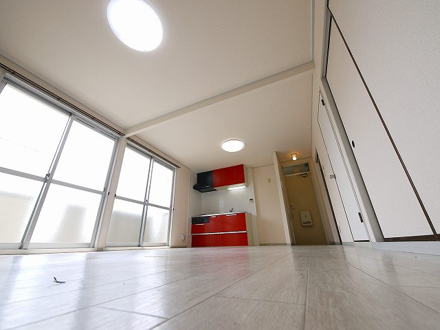 レジデンスボナール　Ⅱの居間・リビング