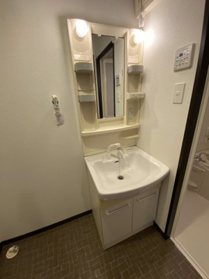 【洗面所】 | パラッツォ