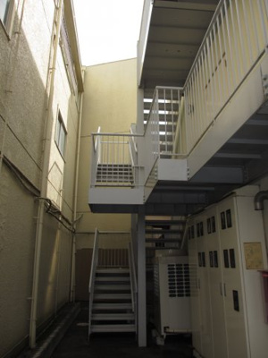 【外観】 | みどり台駅前ビル