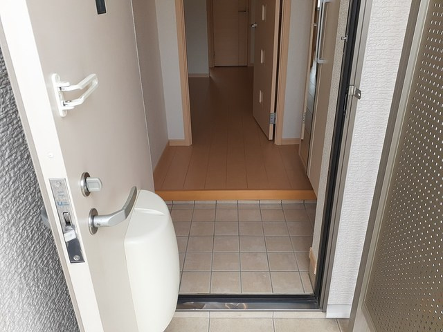 サンライズⅡの玄関