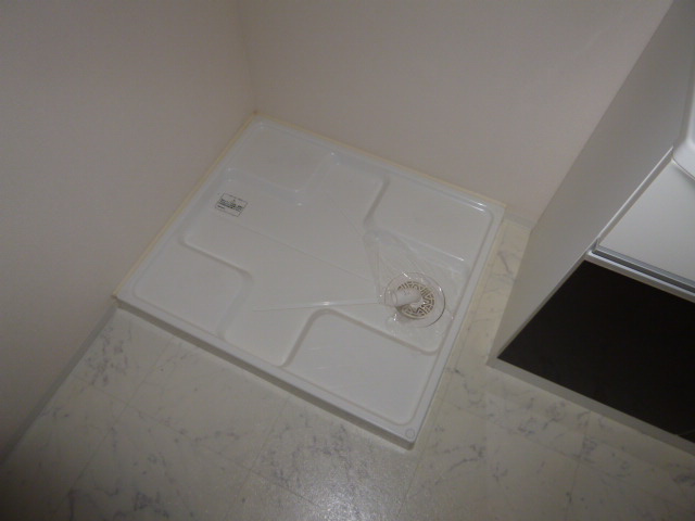 クラスのその他|洗濯機置き場