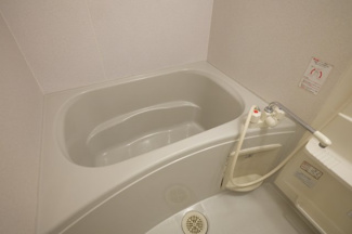 【浴室】 | シャーメゾン穴川 | 同タイプの別室画像です　現況優先でご了承ください