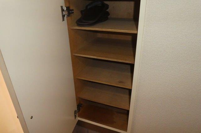 ボンブランセの内装|シューズボックス