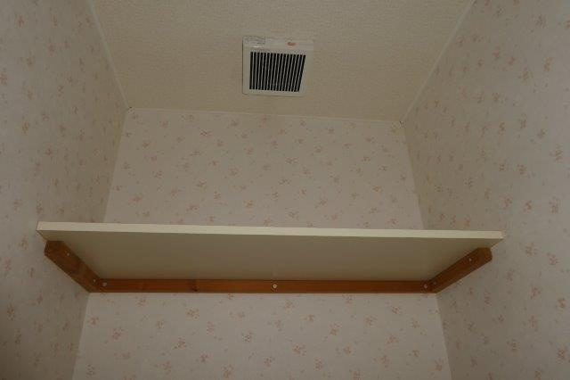 ボンブランセのトイレ|トイレ棚