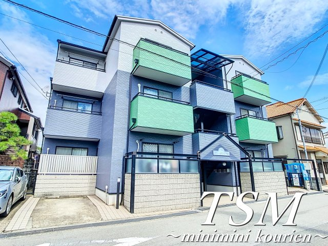 ヴレ・ロワイヤルの外観