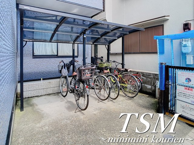 ヴレ・ロワイヤルのその他共用部分|敷地内駐輪場