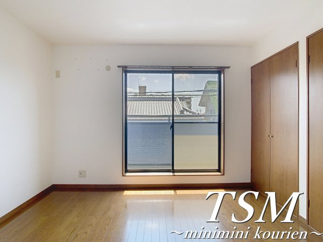 ヴレ・ロワイヤルの洋室