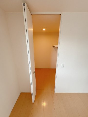 セジュール小川の収納|大容量ウォークインクローゼット
