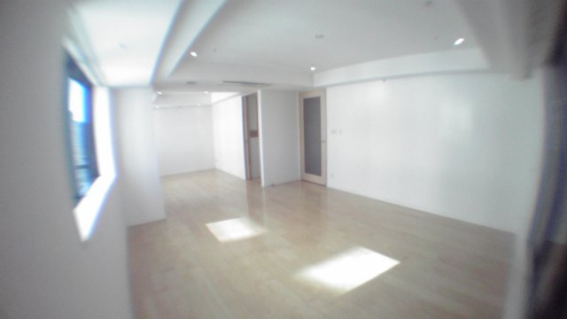 港区虎ノ門４丁目の賃貸マンションの居間・リビング