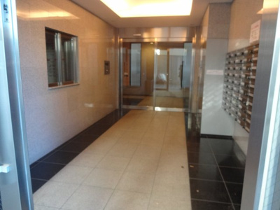 【エントランス】 | ロメック山手日暮里