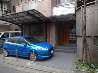 【エントランス】