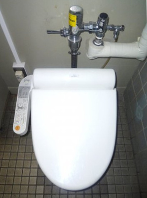 【トイレ】 | 鯉川筋沿い