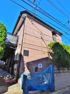 【エントランス】 | 通りからは少し入った所に玄関があり安心です