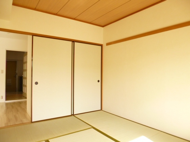 ホワイトプラザの収納